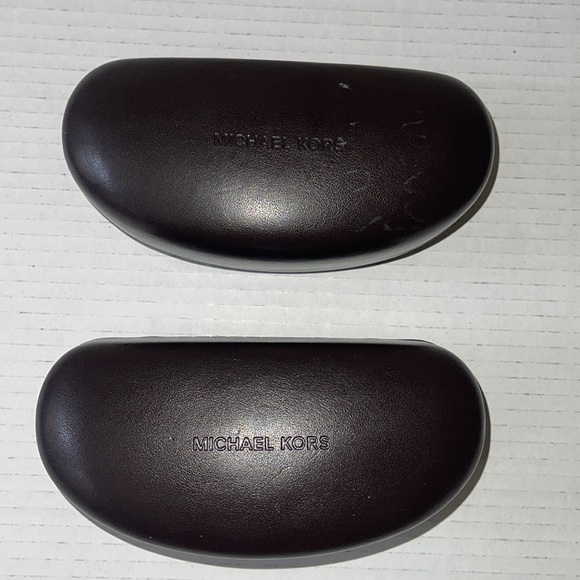 Michael Kors Sunglasse‎ Cases - Picture 2 of 4